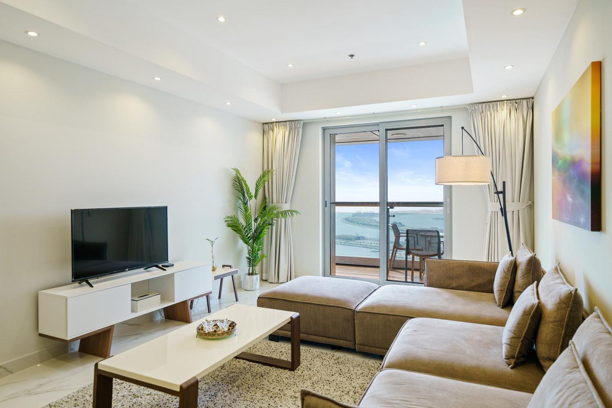 Apartment Sky Haven In 45th Floor 2br With Harbour Views *