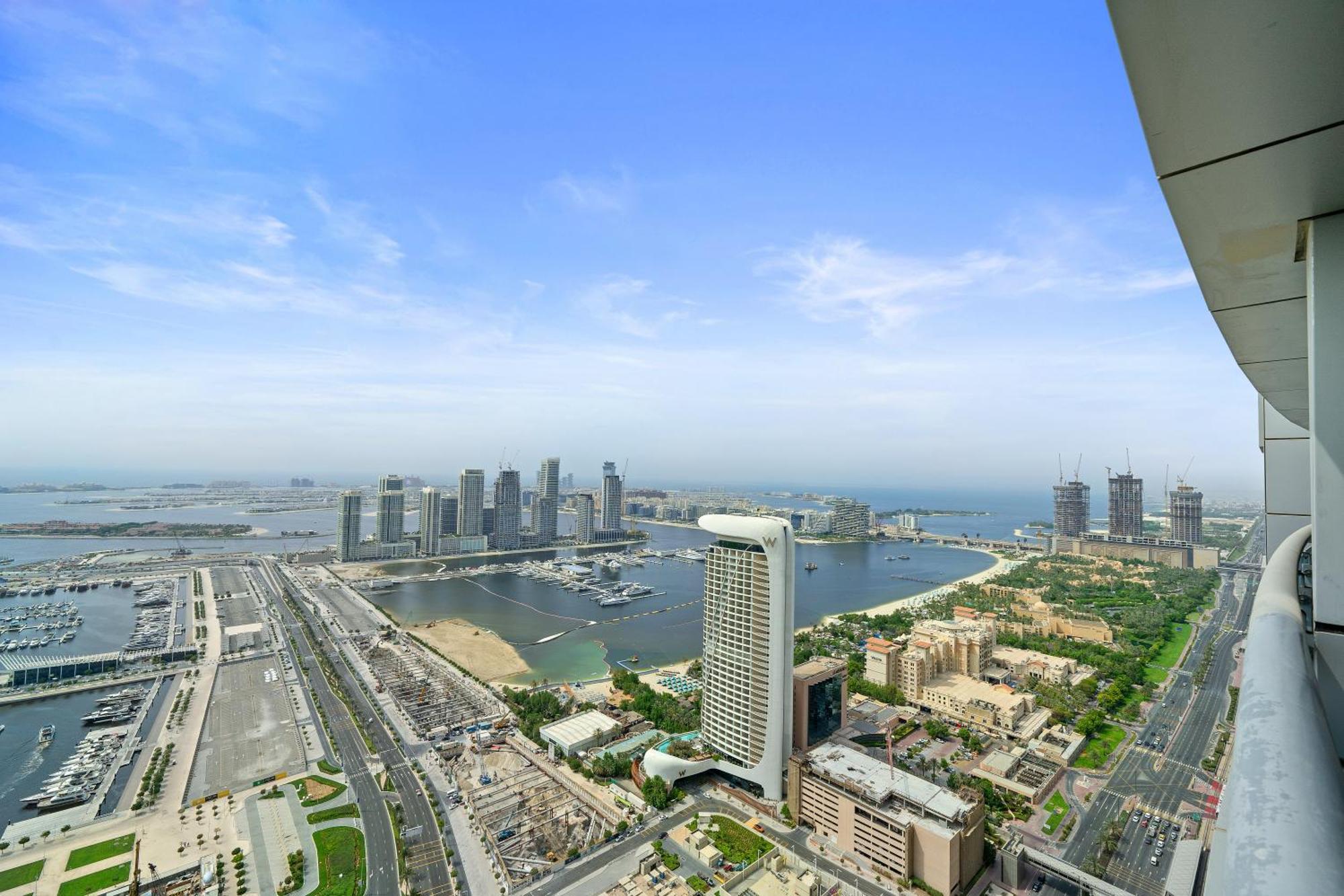Sky Haven In 45th Floor 2br With Harbour Views Apartment *