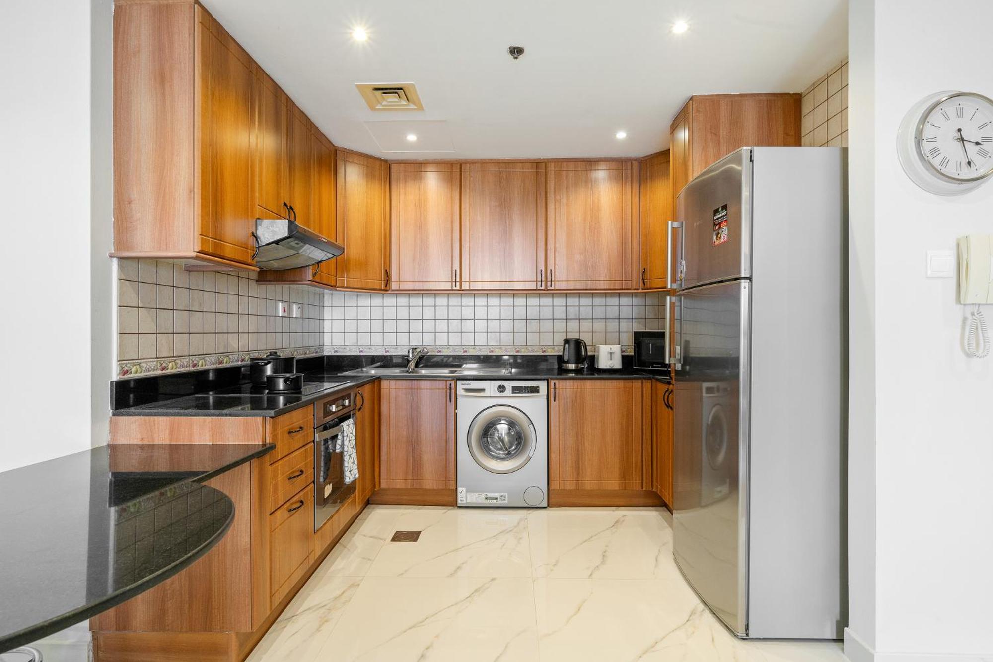 Apartment Sky Haven In 45th Floor 2br With Harbour Views