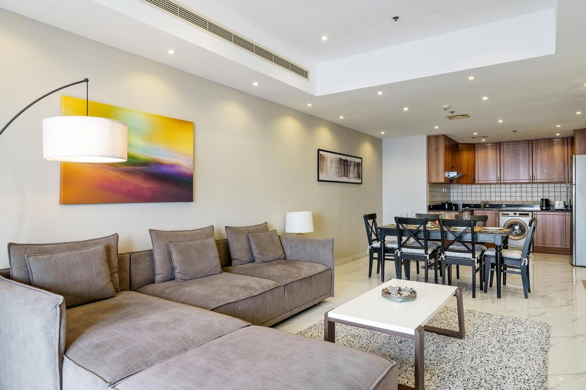 Apartment Sky Haven In 45th Floor 2br With Harbour Views
